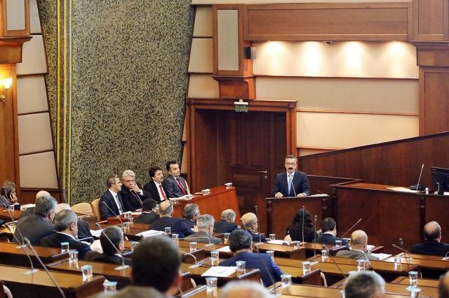 İBB Meclisi İETT’nin 2016 bütçesini onayladı