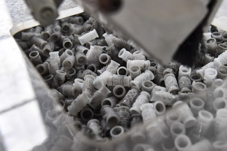 Ankara Büyükşehir Belediyesi Plastik ve Ağaç Atıkları Geri Dönüştürüyor