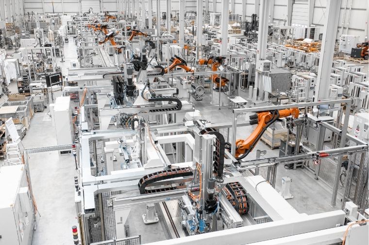 Dassault Systèmes ve KUKA, Üreticiler İçin Robotik ve Otomasyon Verimliliğini Artırmak Anlaşma Yapıyor