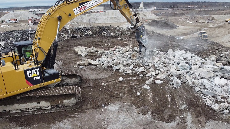 CAT® Altı Yeni Modeli ile Betonarme Yıkımlarında Yüksek Performanslı Çözümler Sunuyor