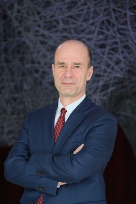 Tayfun Küçükolğlu, Dalmaçyalı